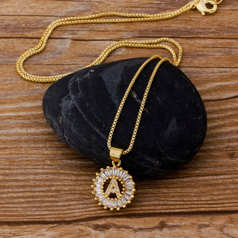 "LoveLee Letter Gold Necklace" Initial Letters Pendant Chain