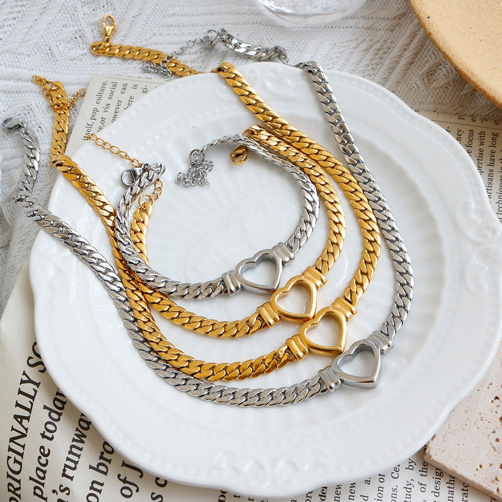 "Golden Goddess" Gold-Plated Luxury Love Heart-Shaped Jewelry